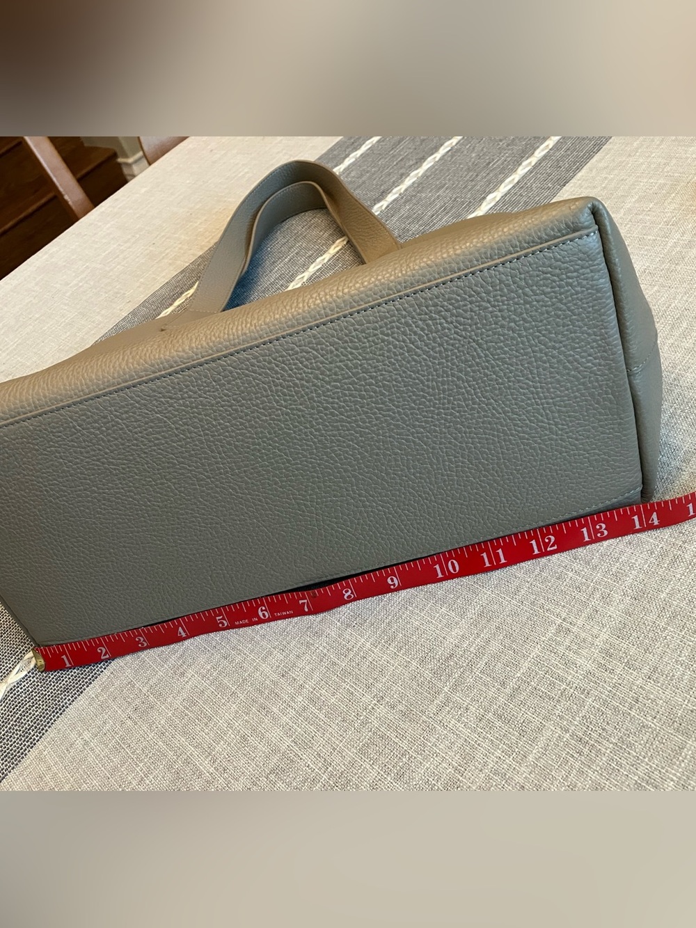 CUYANA Zippered Satchel Pebbled Leather Tote in Taupe, practically new - Picture 12 of 16